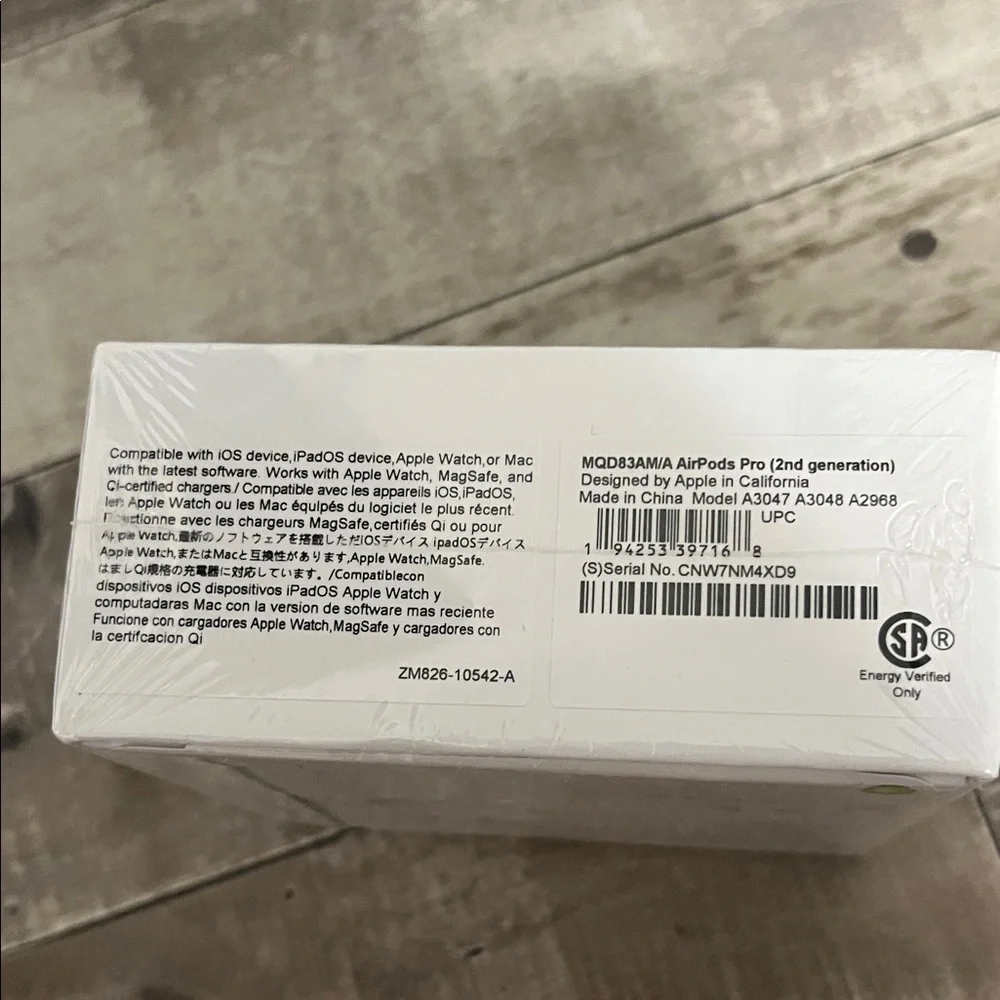 Apple Wireless Earbuds in White